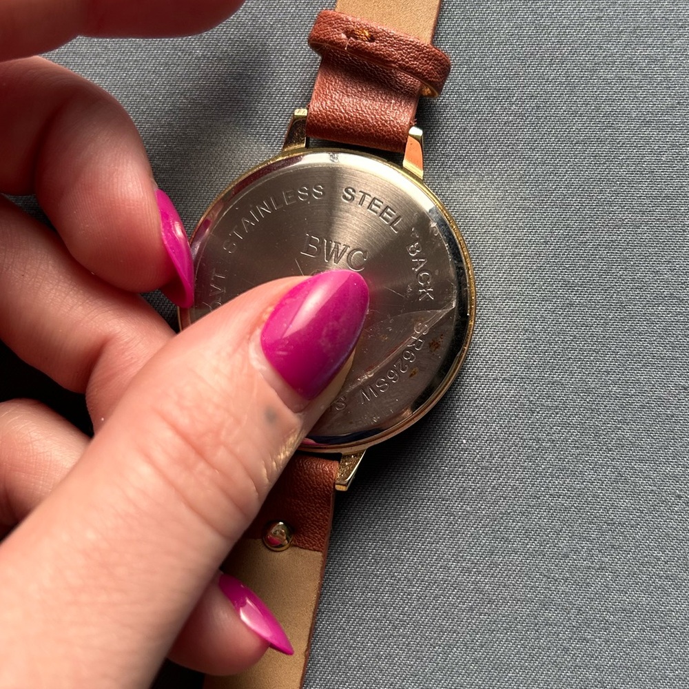 3/$10 Women’s BWC Watch With Elephant - Picture 5 of 5